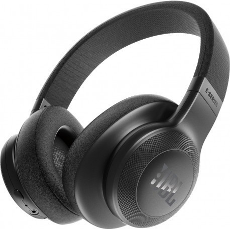 JBL juhtmevabad kõrvaklapid + mikrofon E55BT, must