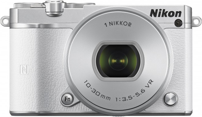 Nikon 1 J5 + 10-30mm PD-Zoom Kit, balts