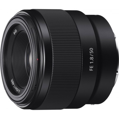 Sony FE 50mm f/1.8 lens