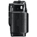 Fujifilm X-Pro2 + 35mm f/2.0, must