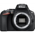 Nikon D5600 + 18-105mm AF-S VR Kit, black