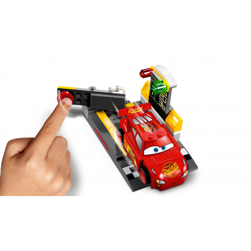 10730 LEGO Juniors Lightning McQueen Speed Launcher LEGO Photopoint