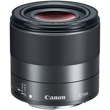 Canon EF-M 32mm f/1.4 STM objektiiv, must