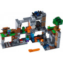 LEGO Minecraft toy blocks The Bedrock Adventures (21147)