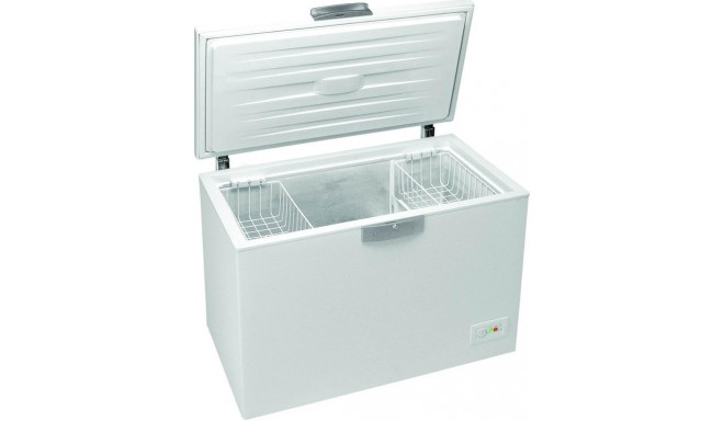 Beko freezer chest HSA 24530