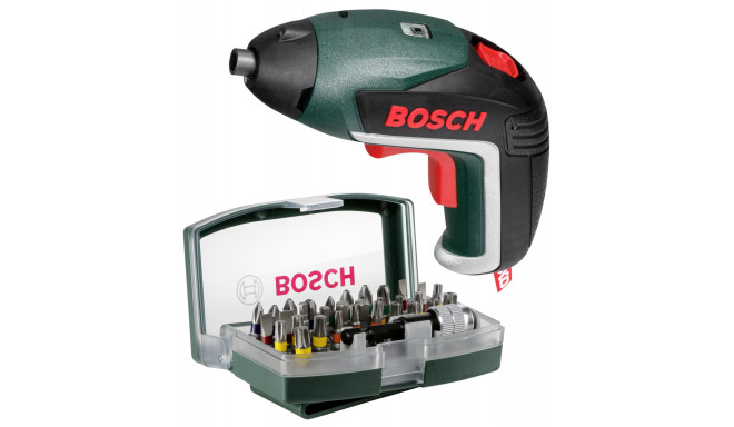 Bosch IXO V + Bit Set 06039A800S