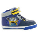 Minions sneakers : Sizes: - 25