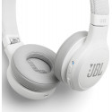 JBL juhtmevabad kõrvaklapid + mikrofon Live 400BT, valge