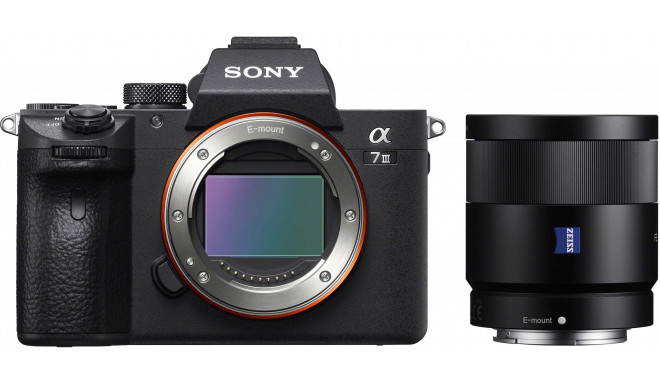 Sony a7 III + FE 55mm f/1.8