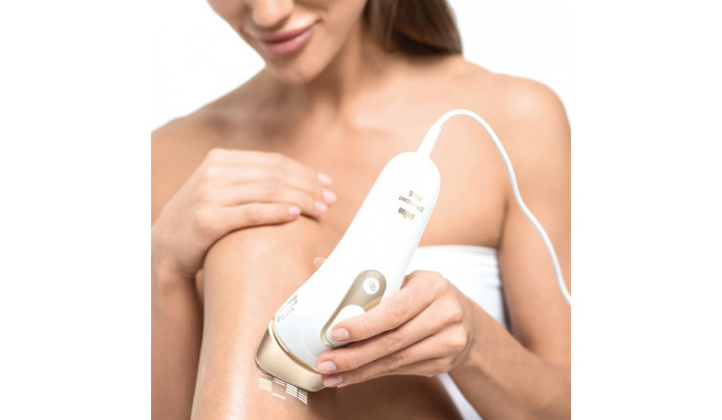 Braun fotoepilaator Silk-expert Pro 5 + Venus Extra Smooth raseerija + kosmeetikakott