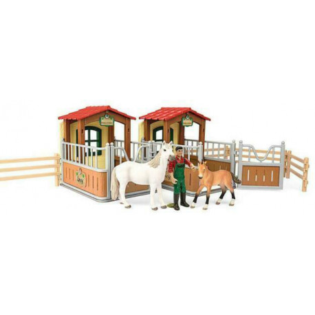 Schleich toy set Farm World Visit The Open Stall
