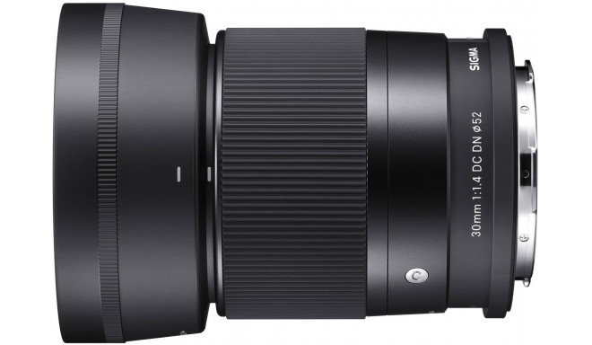 Sigma 30mm f/1.4 DC DN Contemporary lens for L-mount