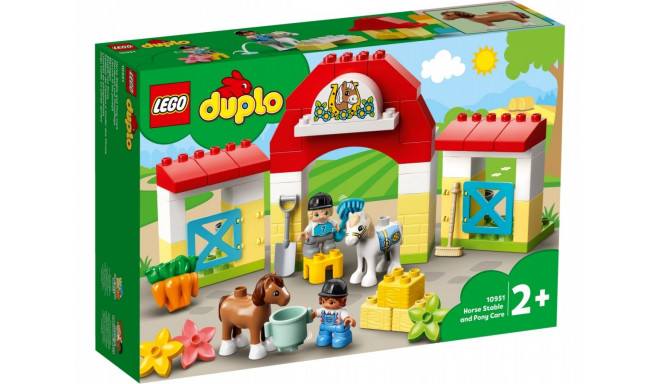 DUPLO Horse Stable and Pony Care