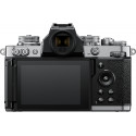 Nikon Z fc + 28 mm f/2.8 SE