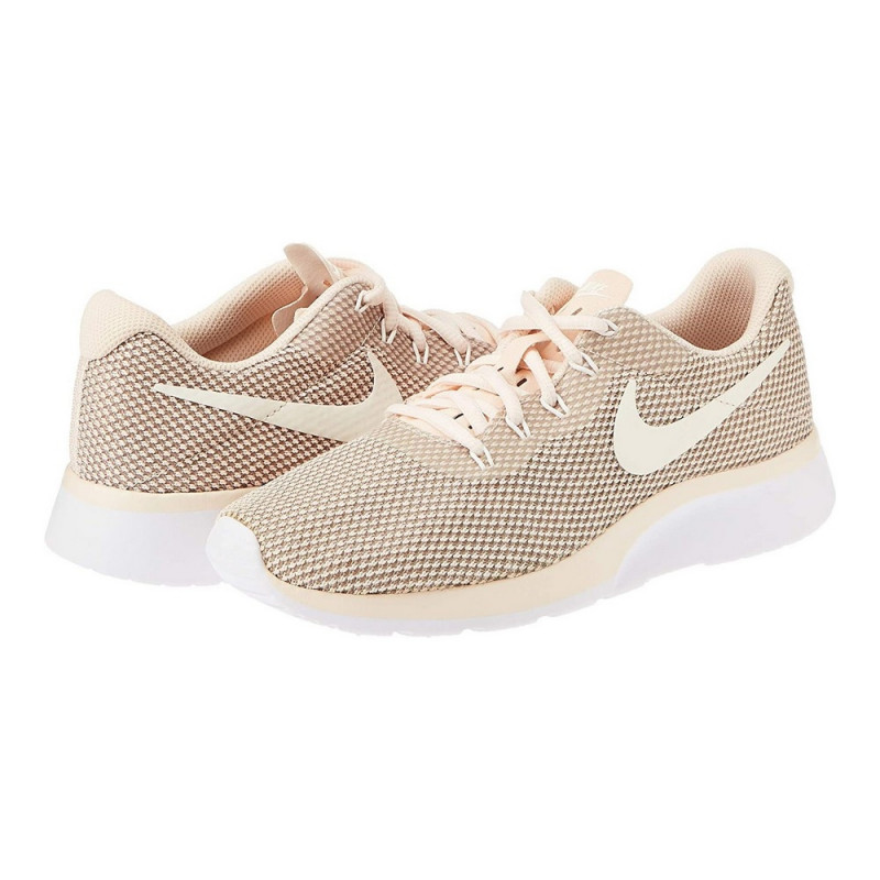 Nike tanjun 2024 racer ladies trainers