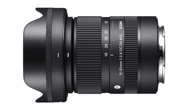 Sigma 18-50mm f/2.8 DC DN Contemporary lens for Sony