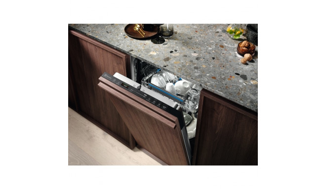 Nõudepesumasin ELECTROLUX EEG62300L