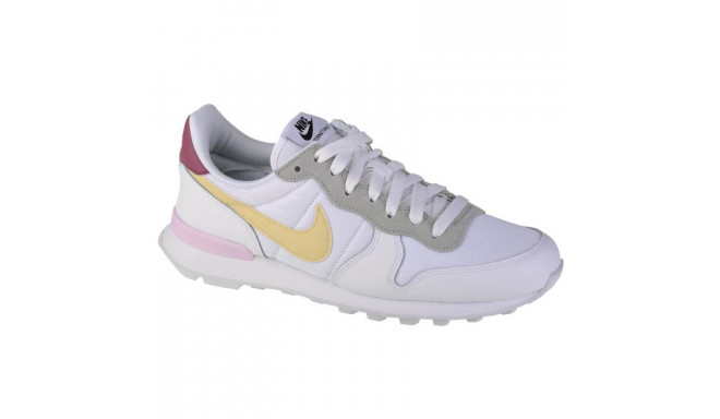 nike internationalist 38