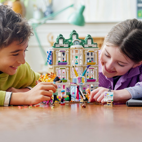 41711 LEGO® Friends Emmas mākslas skola