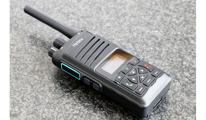 PT350 B Fv TETRA portable radio with OLED display and keypad Hytera
