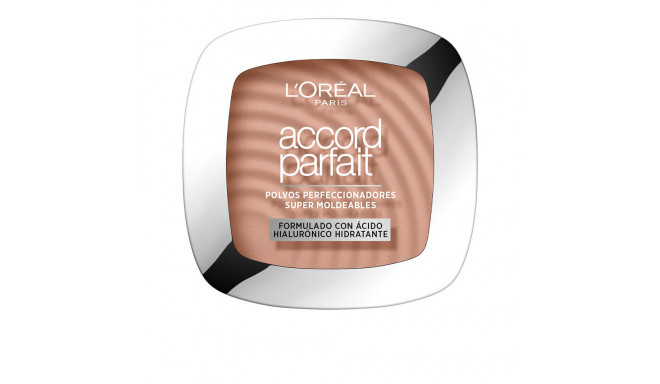 L'ORÉAL PARIS ACCORD PARFAIT polvo fundente hyaluronic acid #5.R