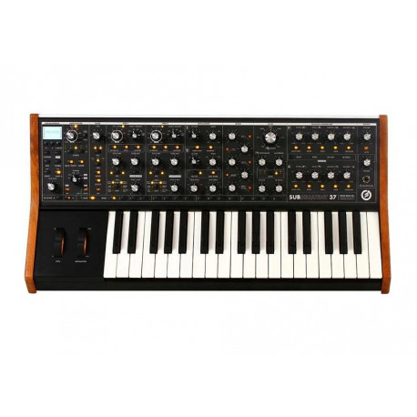 MOOG SUBsequent 37 analoogsüntesaator
