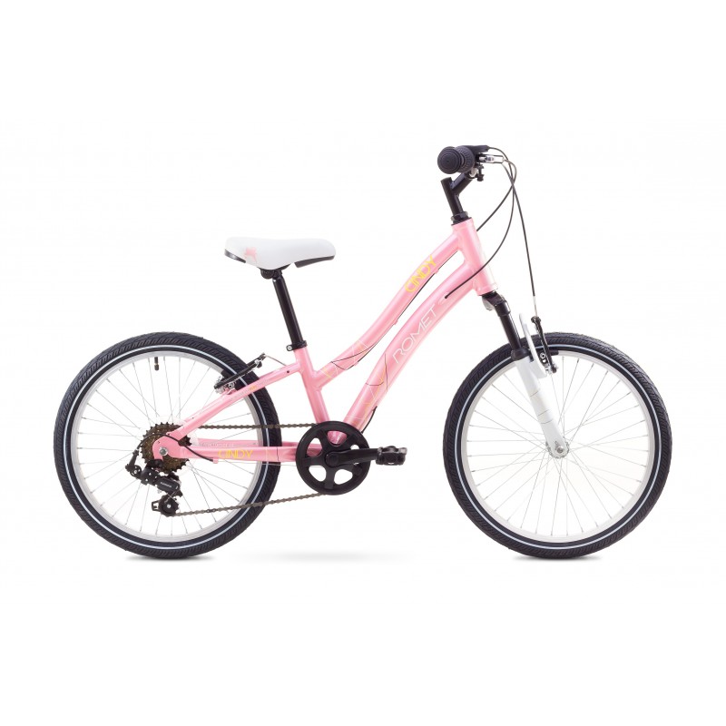 Велосипед Romet. Розовый велосипед. Детский спортивный велосипед розовый. Двухколёсный детский спортивный велосипед розовый.