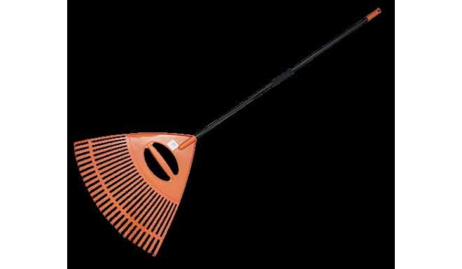 26-tine leaf rake, metal handle