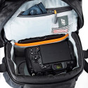 Lowepro kaamerakott Nova 140 AW II, must