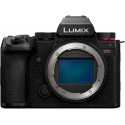 Panasonic Lumix DC-S5 II + 24-105mm