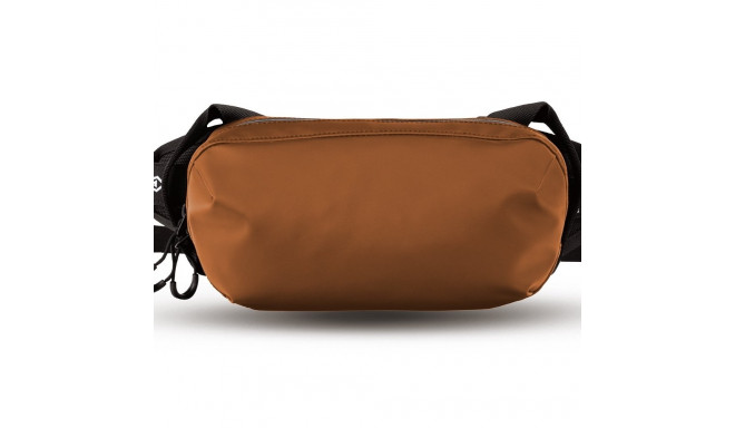 Wandrd D1 Fanny Pack bag - orange