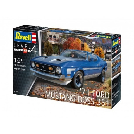 Plastic model Car 71 Ford Mustang Boss 351 1/25