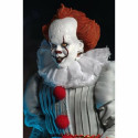 Action Figure Neca IT Pennywise 2017