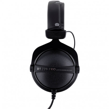 Beyerdynamic DT 770 Pro must Limited Edition suletud stuudiokõrvaklapid