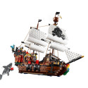 Bricks Creator Pirate Ship