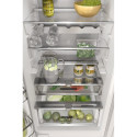 Whirlpool built-in refrigerator WHC18T574P