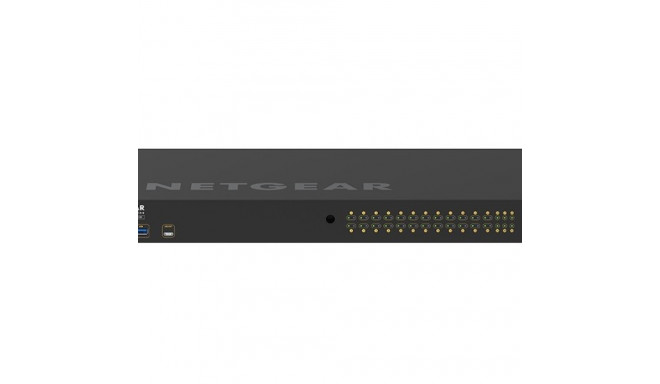 GSM4230P Switch 24xGE PoE+ 4xSFP