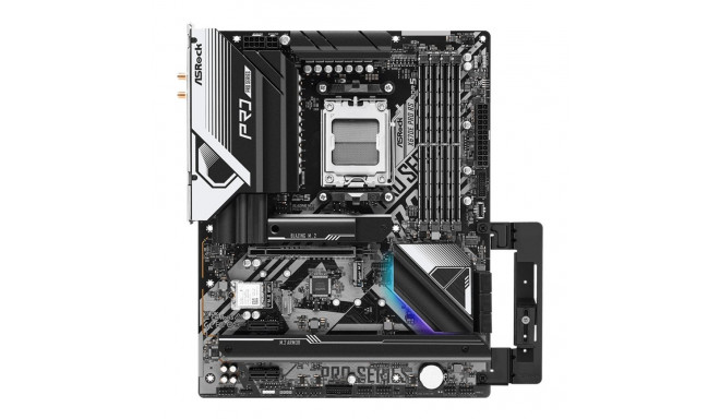 ASROCK X670E PRO RS AM5 4xDIMM DDR5 ATX MB 4xM.2 6xSATA