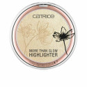 Средство, подсвечивающее кожу Catrice More Than Glow Nº 030 5,9 g