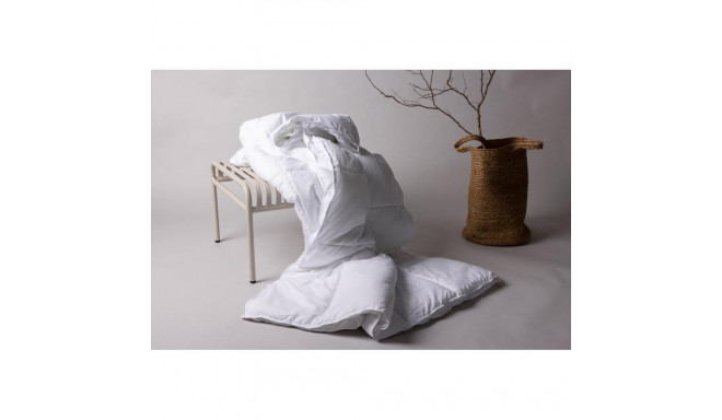 Tekk 200x150cm, valge
