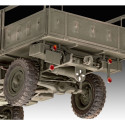 Plastic model vehicle UNIMOG 404 S 1/35