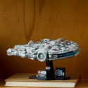 "LEGO Star Wars Millennium Falcon 75375"