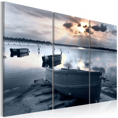 Seinapilt - A small boat by a lake - 90x60