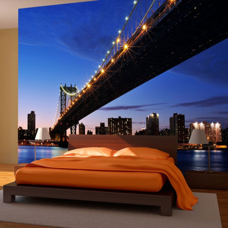 Fototapeet - Manhattan Bridge illuminated at night - 200x154