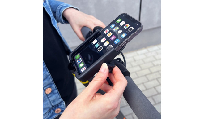 Wozinsky phone holder for bicycle, black (WBHBK3)