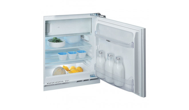 Built in fridge Whirlpool WBUF011