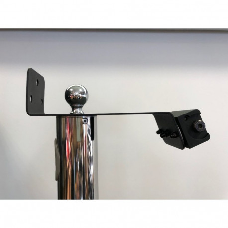 Keeratav kinnitus soojuskiirgurile