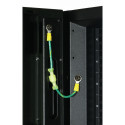 Seinakinnitusega Serverikapp APC AR3100