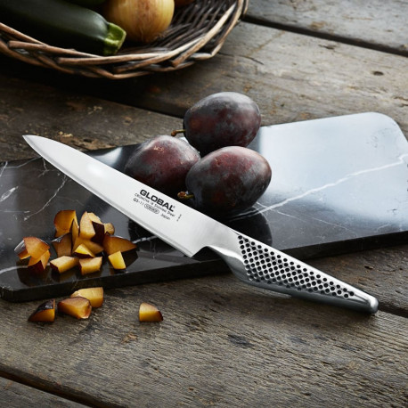 GLOBAL GS-11 Universal knife, flexible 15 cm