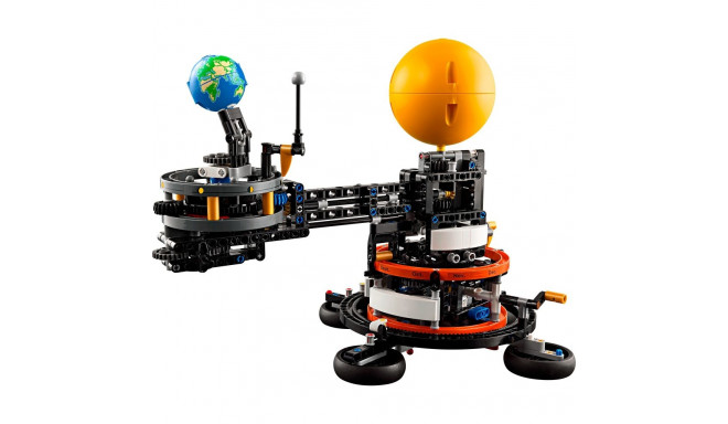 LEGO 42179 Technic Sun Earth Moon Model